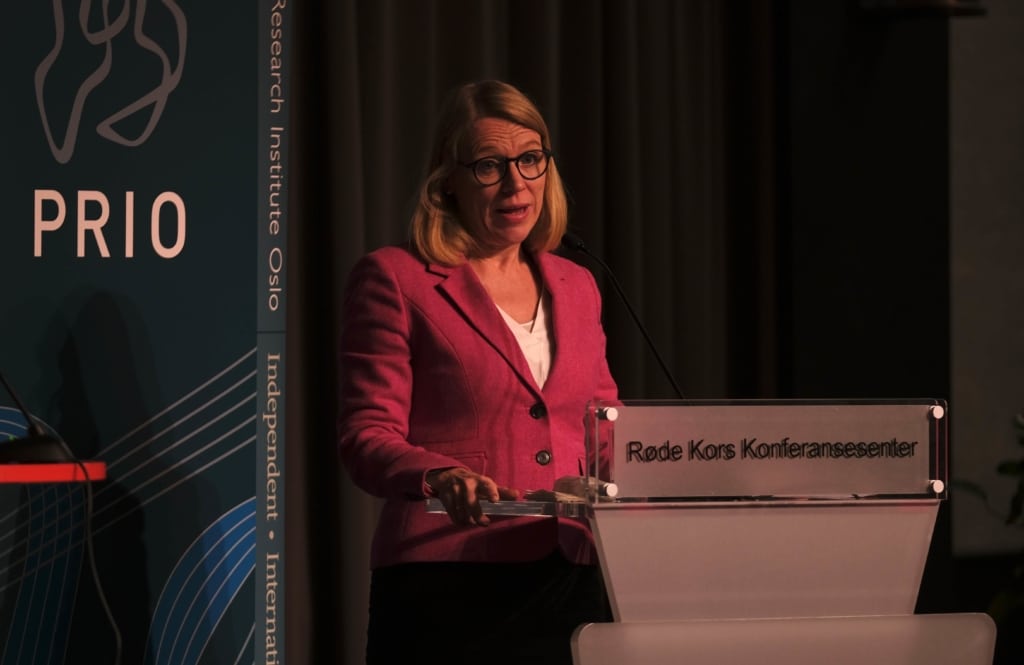 Utenriksminister Anniken Huitfeldt på talerstolen